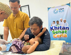 Momentum Muharram 1448 H, YBM PLN UIP JBTB Salurkan Zakat Lewat Program Khitan Sehat dan Kado Muharram