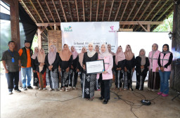 Srikandi PLN UIP JBTB Sambut HUT RI Ke-81 dengan Edukasi Kebencanaan dan Penetapan Komunitas Perempuan Tangguh Bencana B