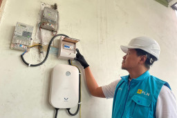 Sambut HUT ke-81 RI, Adopsi Kendaraan Listrik Tumbuh, 21.865 Pelanggan Baru Gunakan Home Charging Services PLN pada Seme